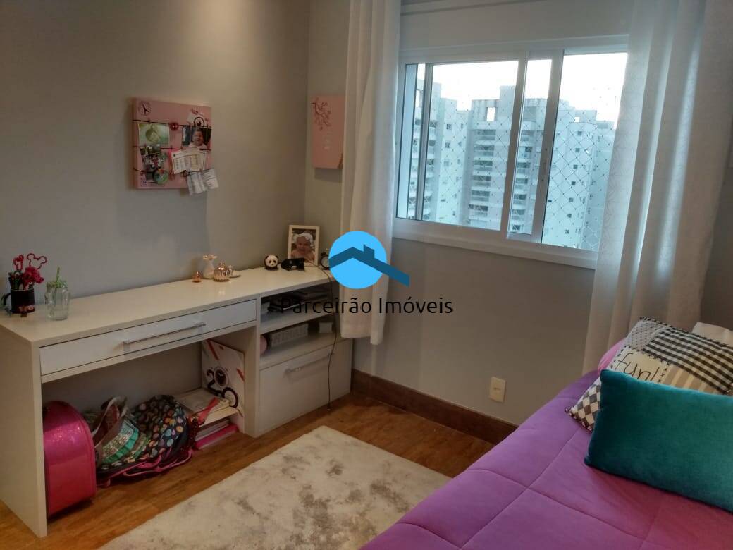 Apartamento à venda com 3 quartos, 244m² - Foto 23