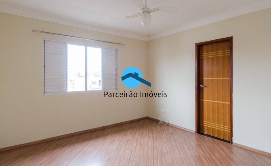 Casa à venda com 5 quartos, 325m² - Foto 11