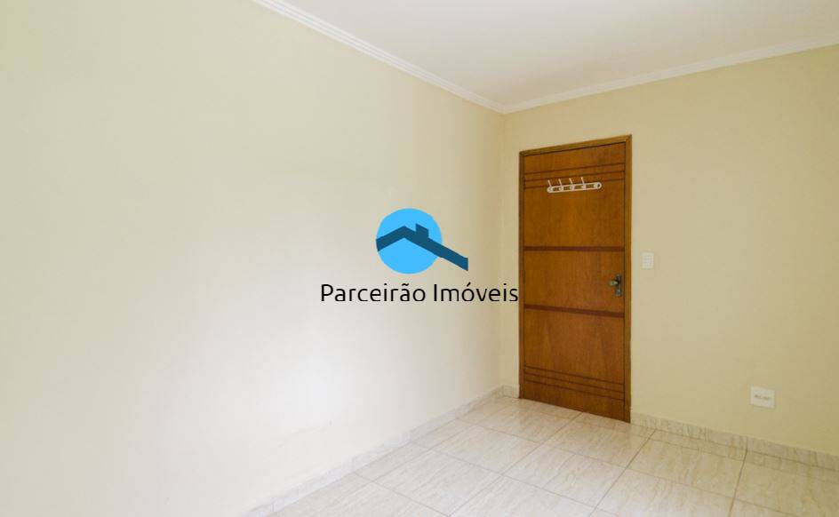 Casa à venda com 5 quartos, 325m² - Foto 28