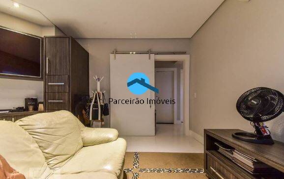 Apartamento à venda com 4 quartos, 300m² - Foto 25