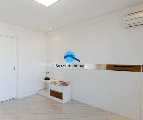 Apartamento à venda com 4 quartos, 300m² - Foto 18