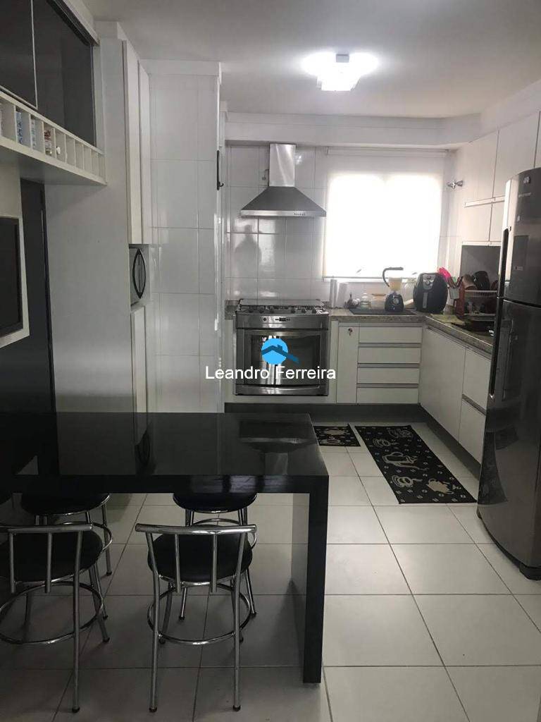 Apartamento à venda com 3 quartos, 128m² - Foto 9