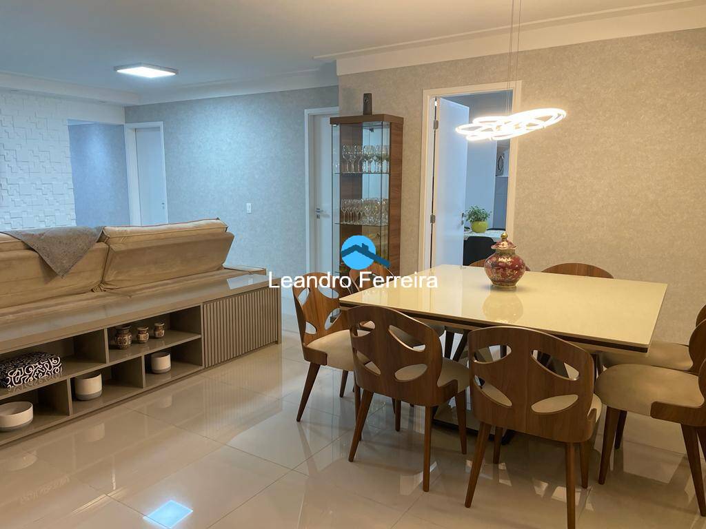 Apartamento à venda com 3 quartos, 128m² - Foto 11