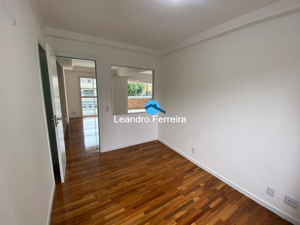 Apartamento à venda com 3 quartos, 106m² - Foto 10