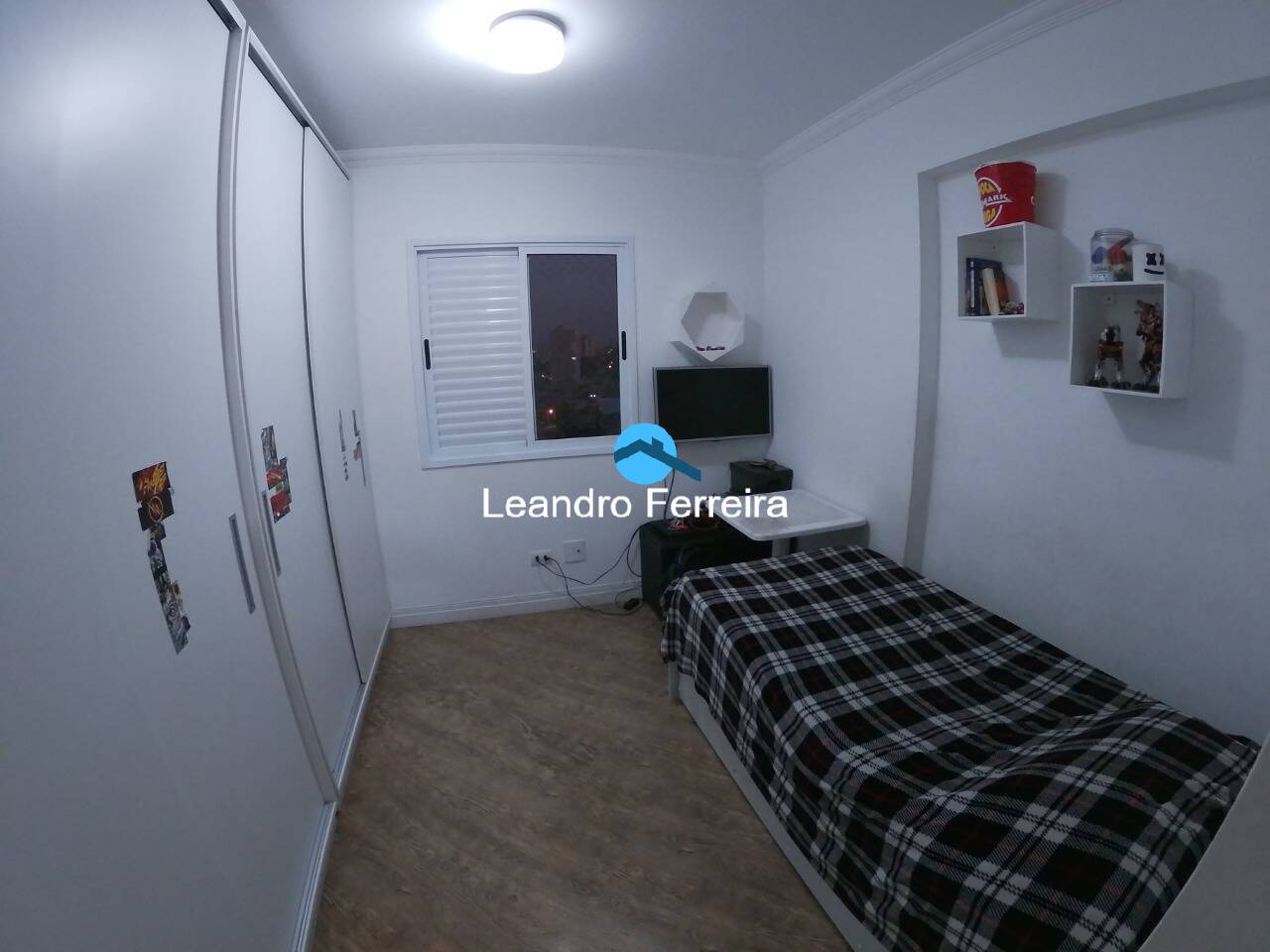 Apartamento à venda com 3 quartos, 130m² - Foto 19