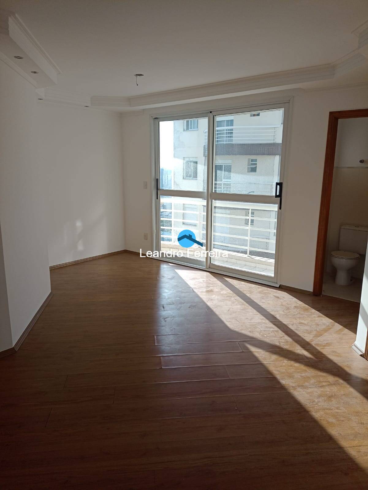 Apartamento à venda com 3 quartos, 133m² - Foto 4