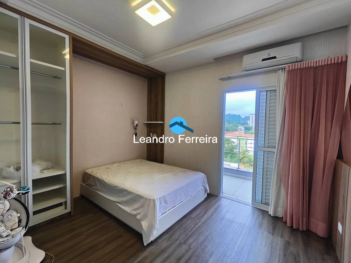 Casa de Condomínio à venda com 4 quartos, 360m² - Foto 20