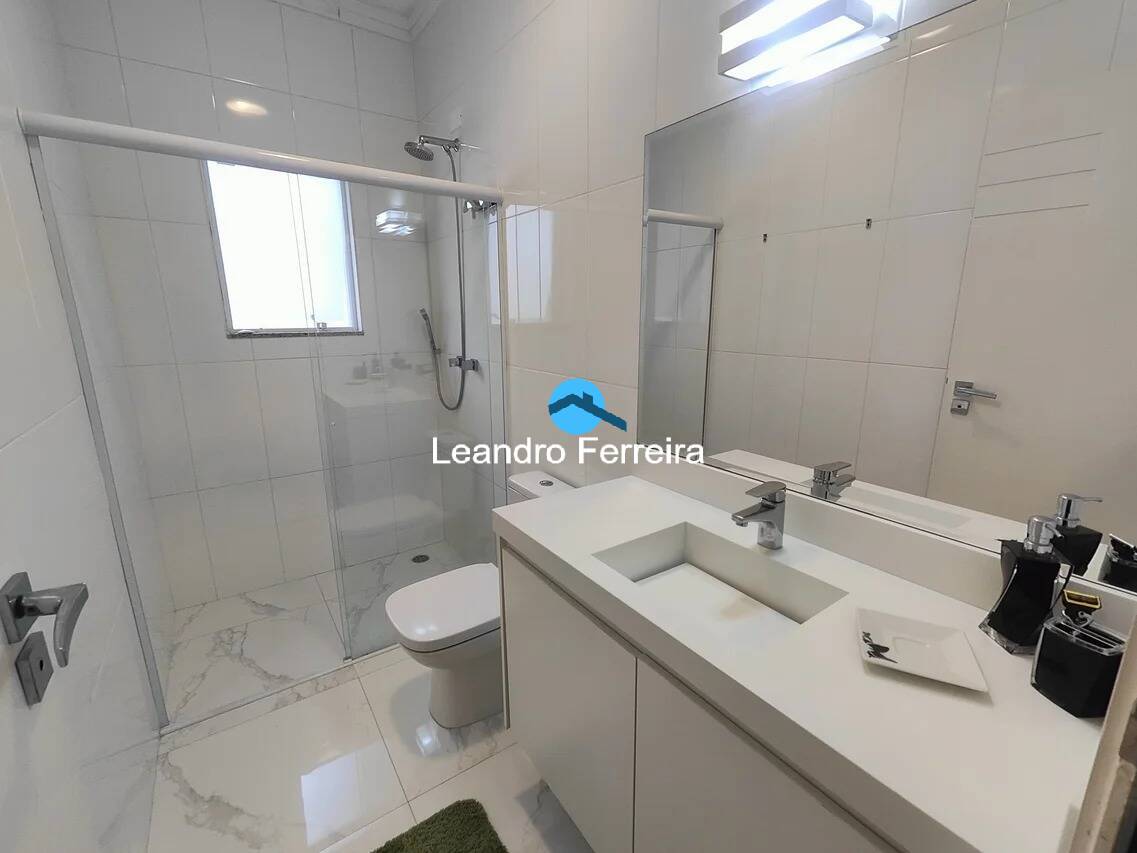 Casa de Condomínio à venda com 4 quartos, 360m² - Foto 24