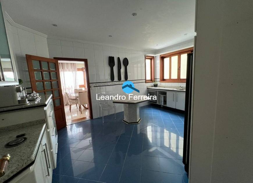 Casa de Condomínio à venda com 4 quartos, 410m² - Foto 15