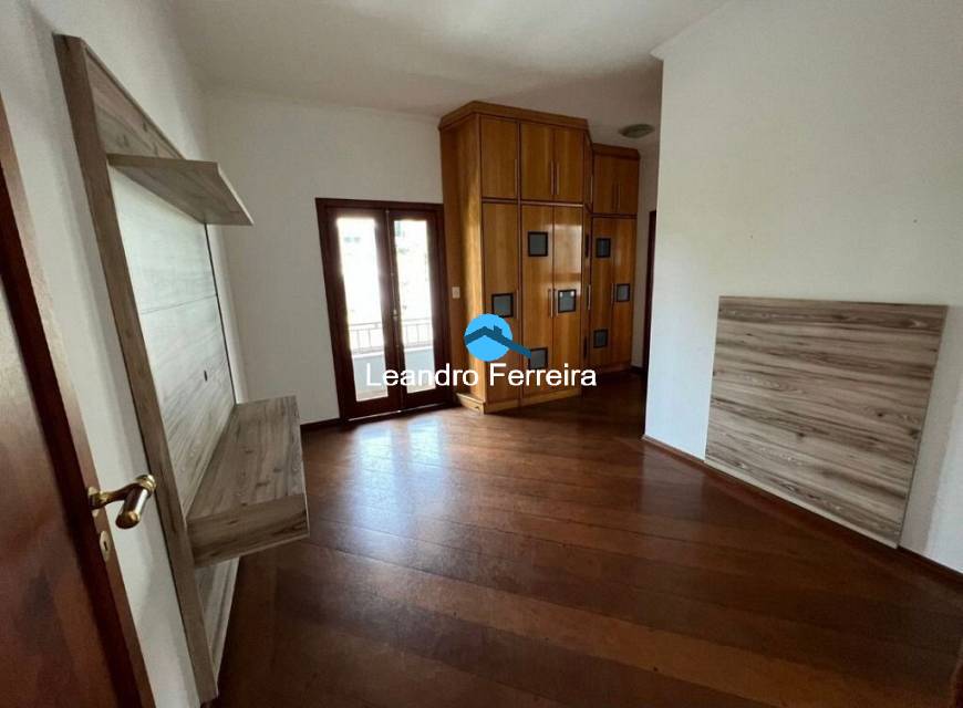 Casa de Condomínio à venda com 4 quartos, 410m² - Foto 18