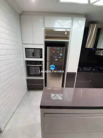 Apartamento à venda com 2 quartos, 78m² - Foto 3