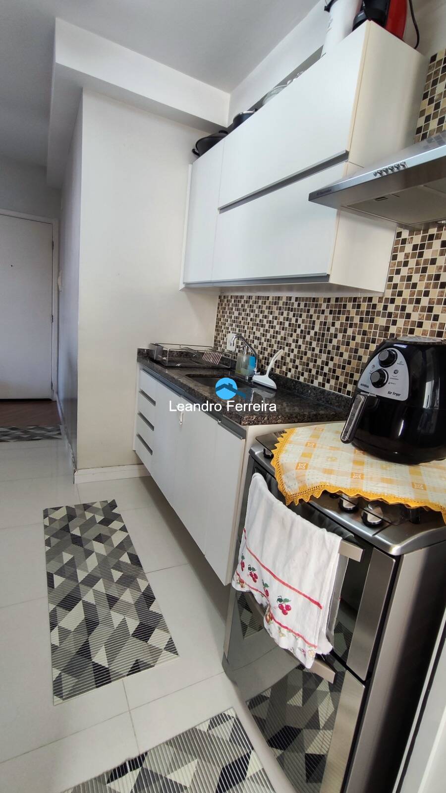 Apartamento à venda com 3 quartos, 71m² - Foto 3