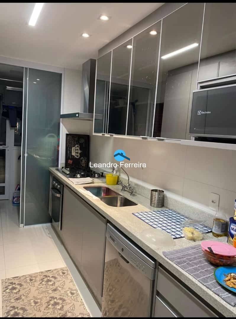 Apartamento à venda com 3 quartos, 127m² - Foto 3