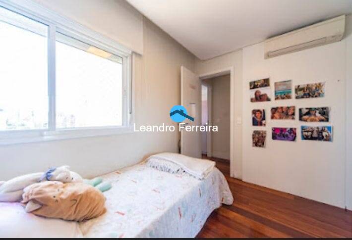 Apartamento à venda com 3 quartos, 156m² - Foto 43