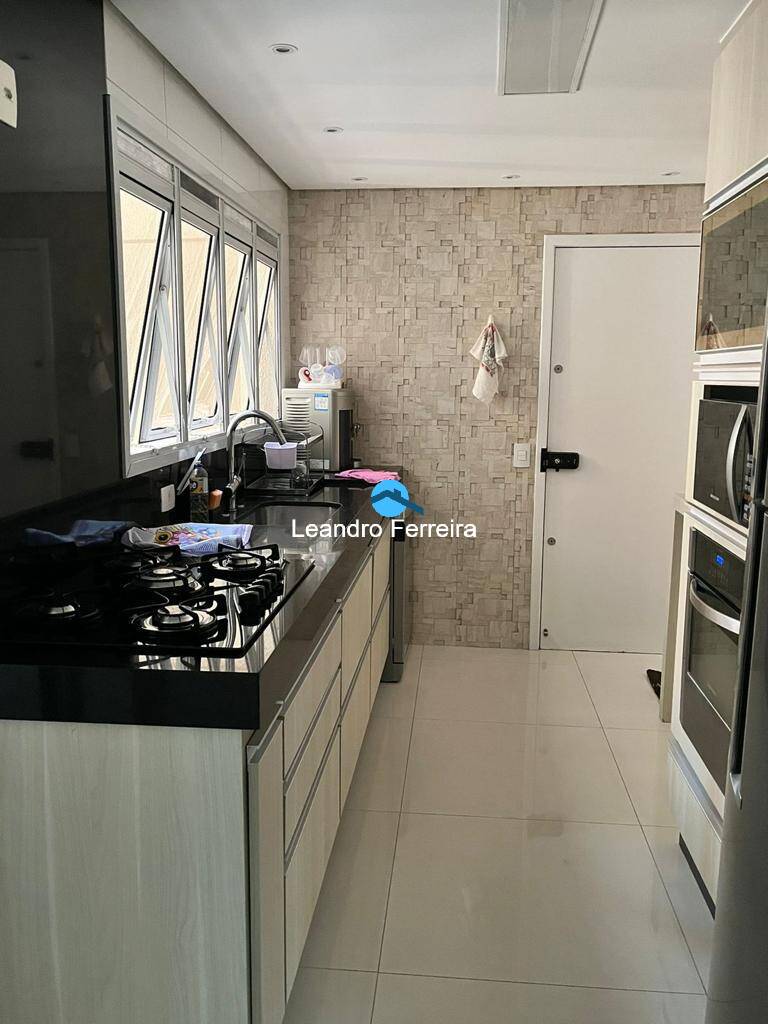 Apartamento à venda com 3 quartos, 155m² - Foto 9