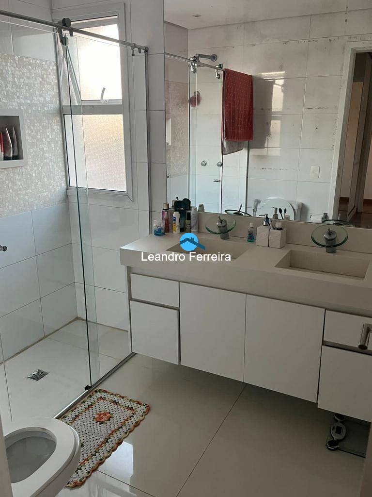 Apartamento à venda com 3 quartos, 155m² - Foto 20