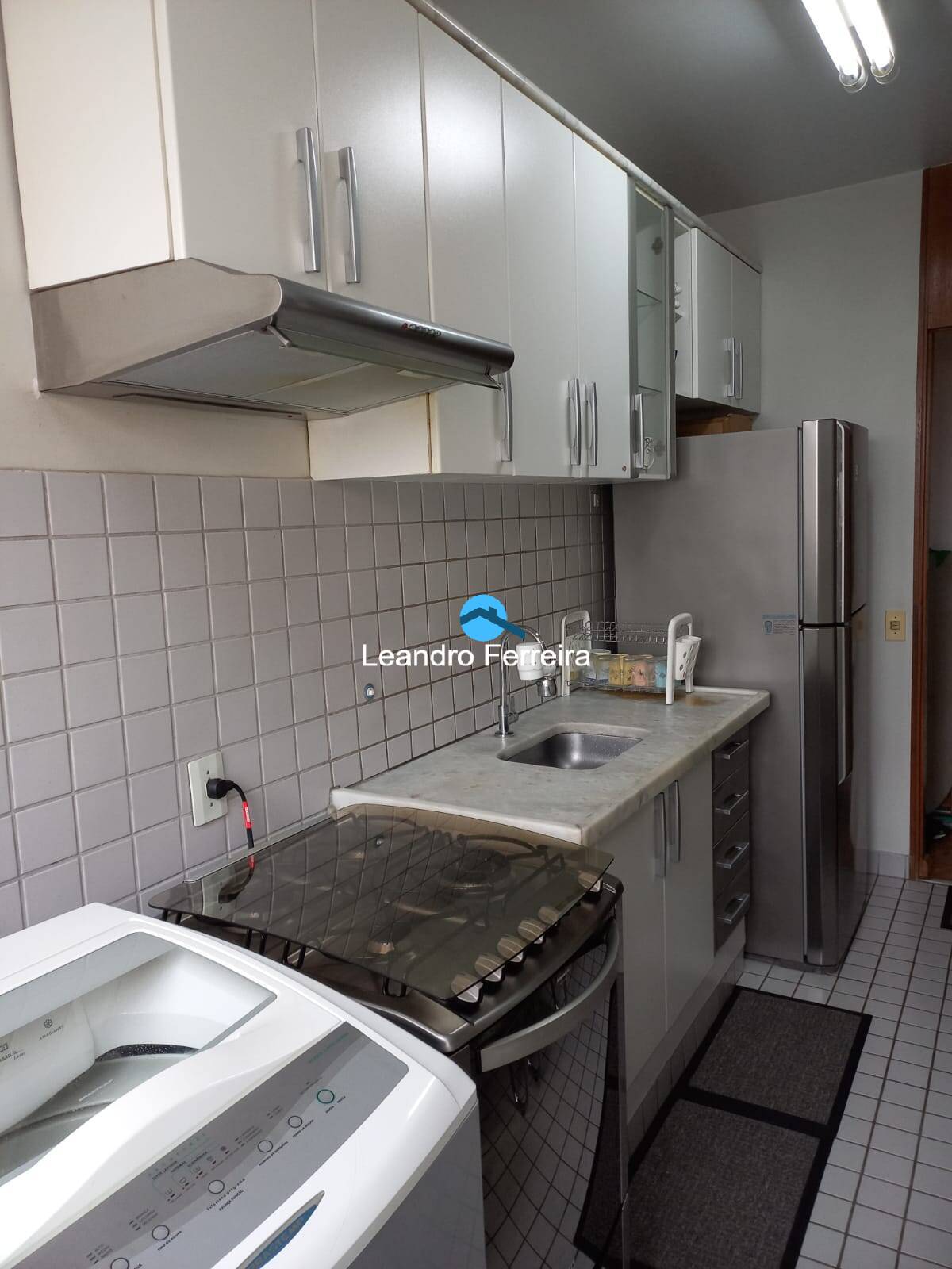 Apartamento à venda com 3 quartos, 64m² - Foto 10