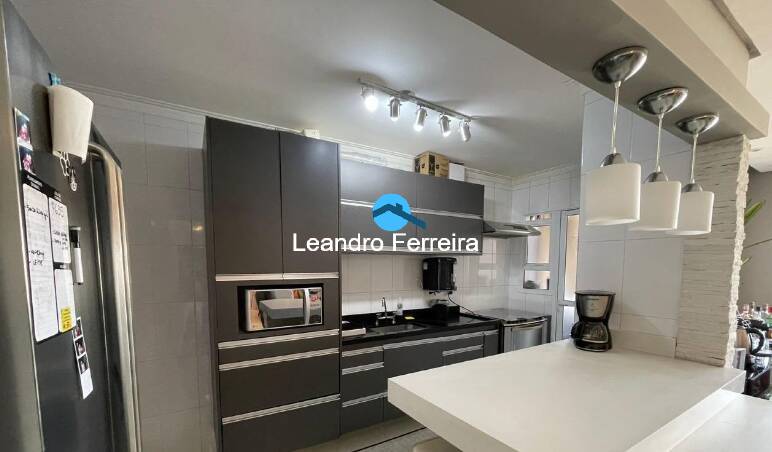 Apartamento à venda com 3 quartos, 94m² - Foto 13