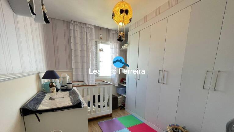 Apartamento à venda com 3 quartos, 94m² - Foto 17