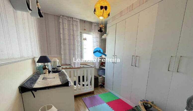 Apartamento à venda com 3 quartos, 94m² - Foto 19