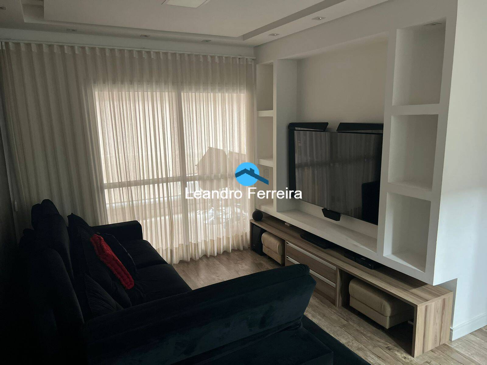 Apartamento à venda com 3 quartos, 94m² - Foto 1