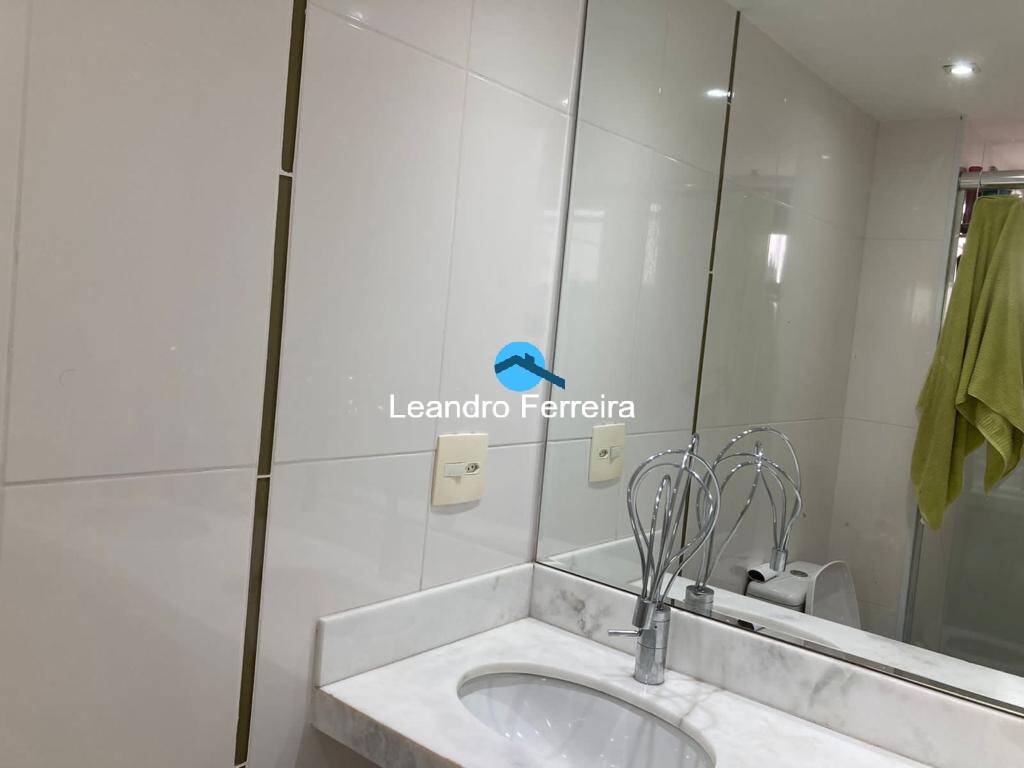 Apartamento à venda com 3 quartos, 128m² - Foto 22