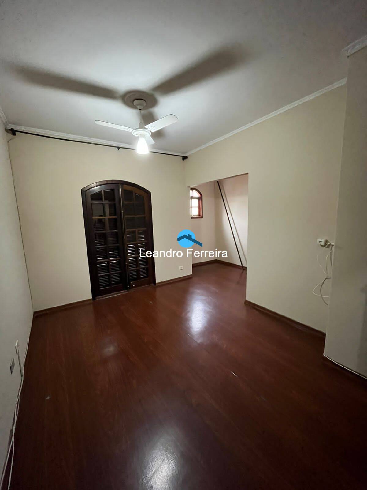 Sobrado à venda com 3 quartos, 327m² - Foto 9