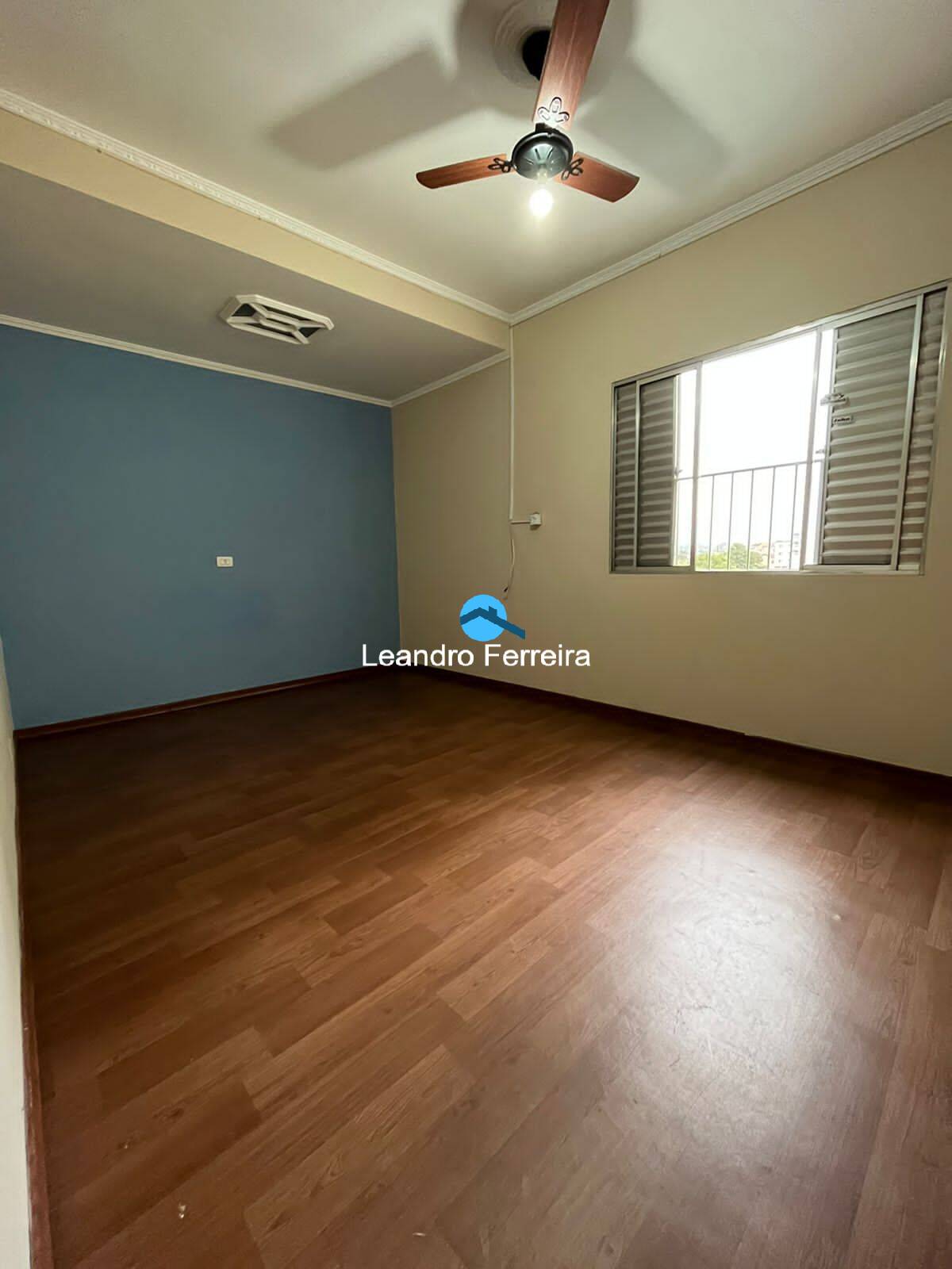 Sobrado à venda com 3 quartos, 327m² - Foto 14