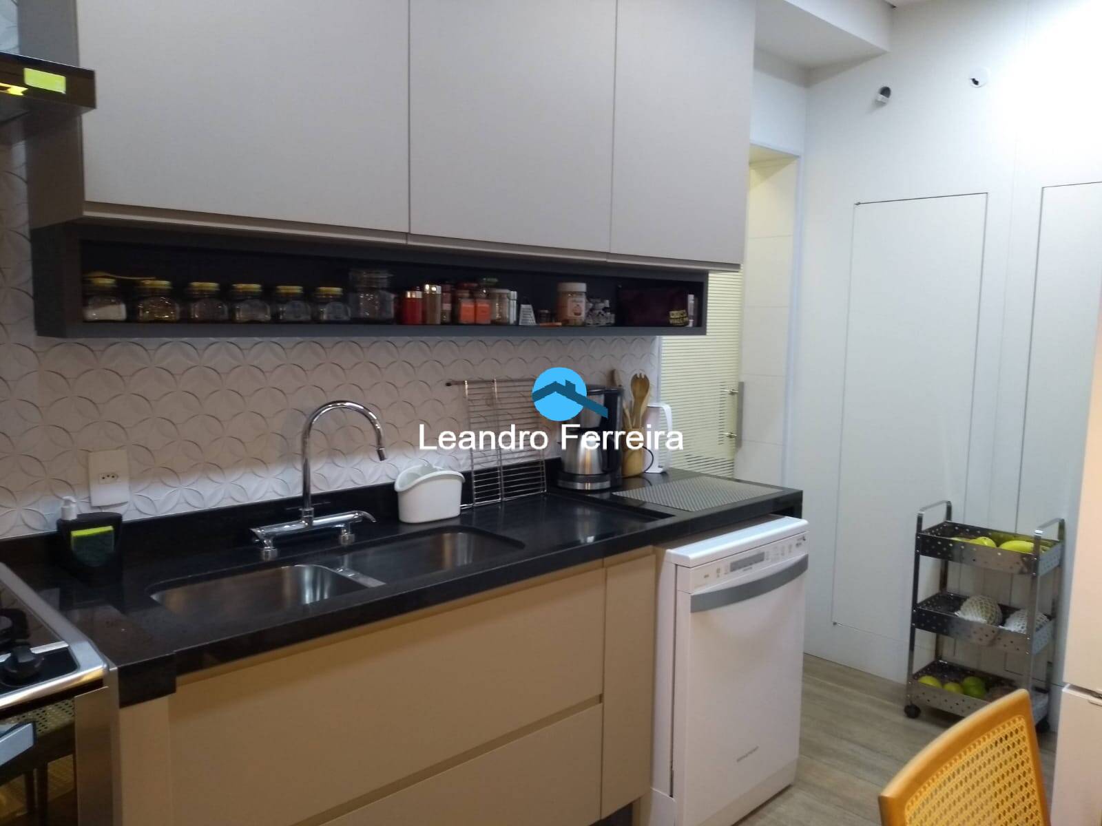 Apartamento à venda com 4 quartos, 151m² - Foto 10