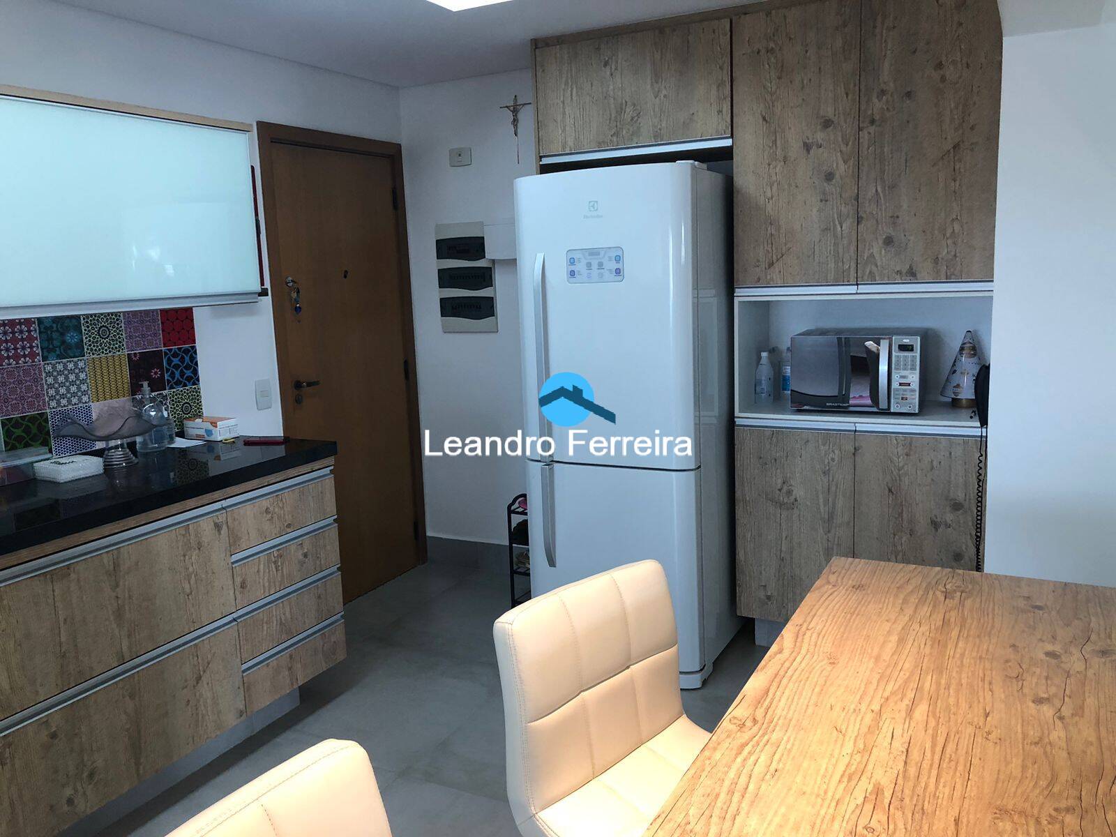 Apartamento à venda com 3 quartos, 158m² - Foto 10