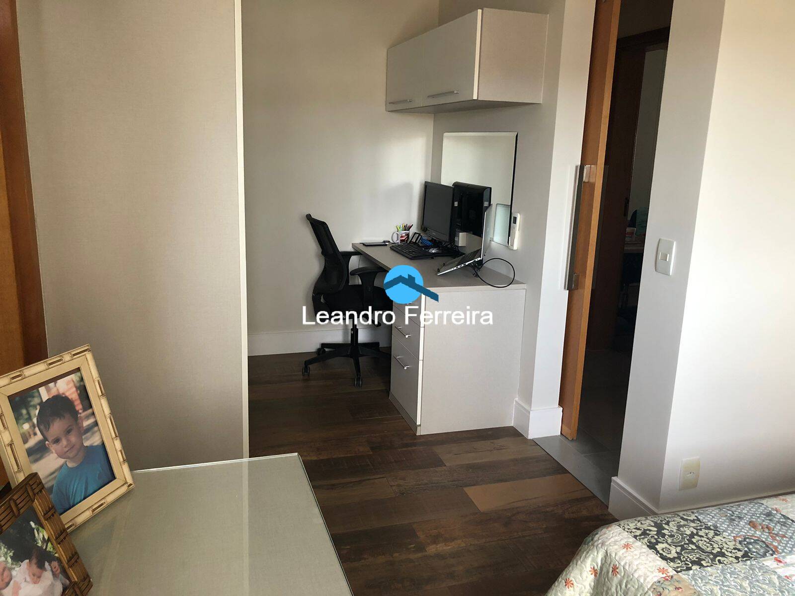 Apartamento à venda com 3 quartos, 158m² - Foto 25