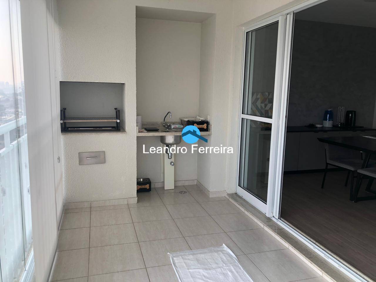 Apartamento à venda com 3 quartos, 123m² - Foto 1