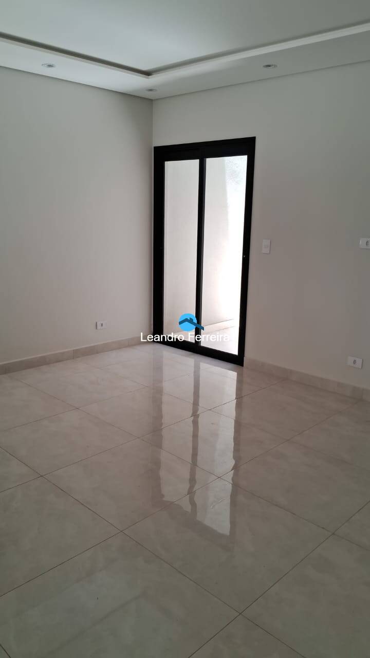 Sobrado à venda com 4 quartos, 166m² - Foto 3