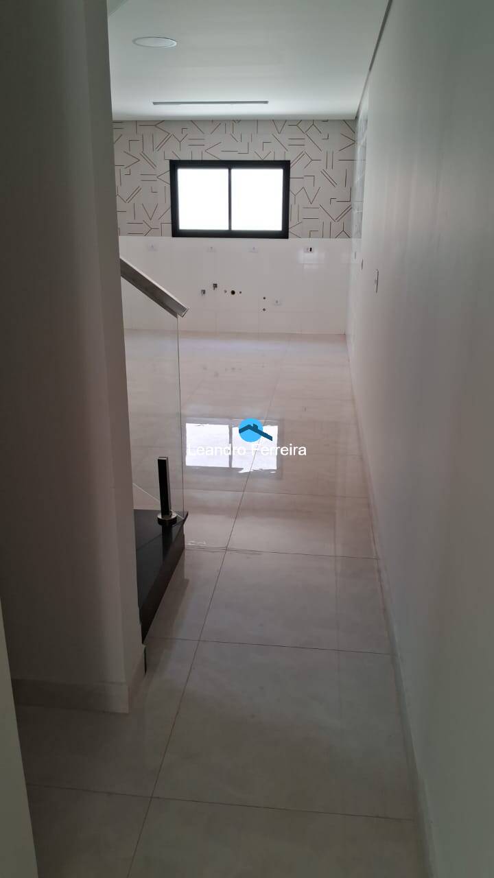 Sobrado à venda com 4 quartos, 166m² - Foto 5