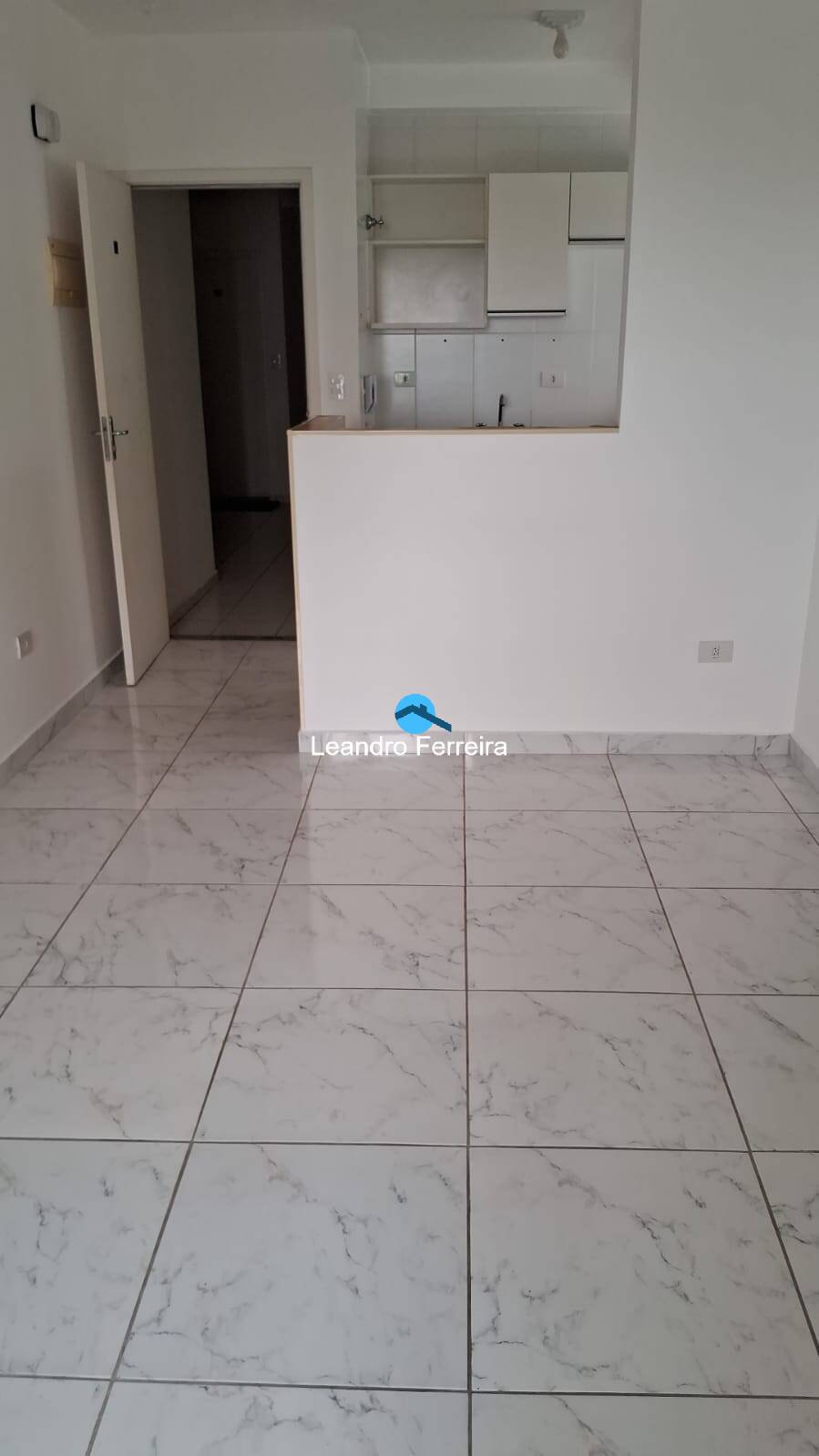 Apartamento à venda com 3 quartos, 65m² - Foto 4