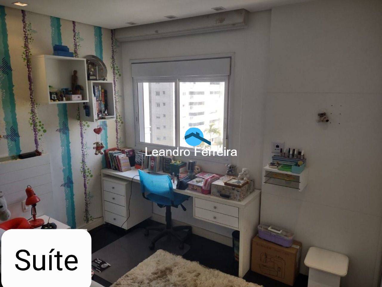 Apartamento à venda com 3 quartos, 242m² - Foto 11