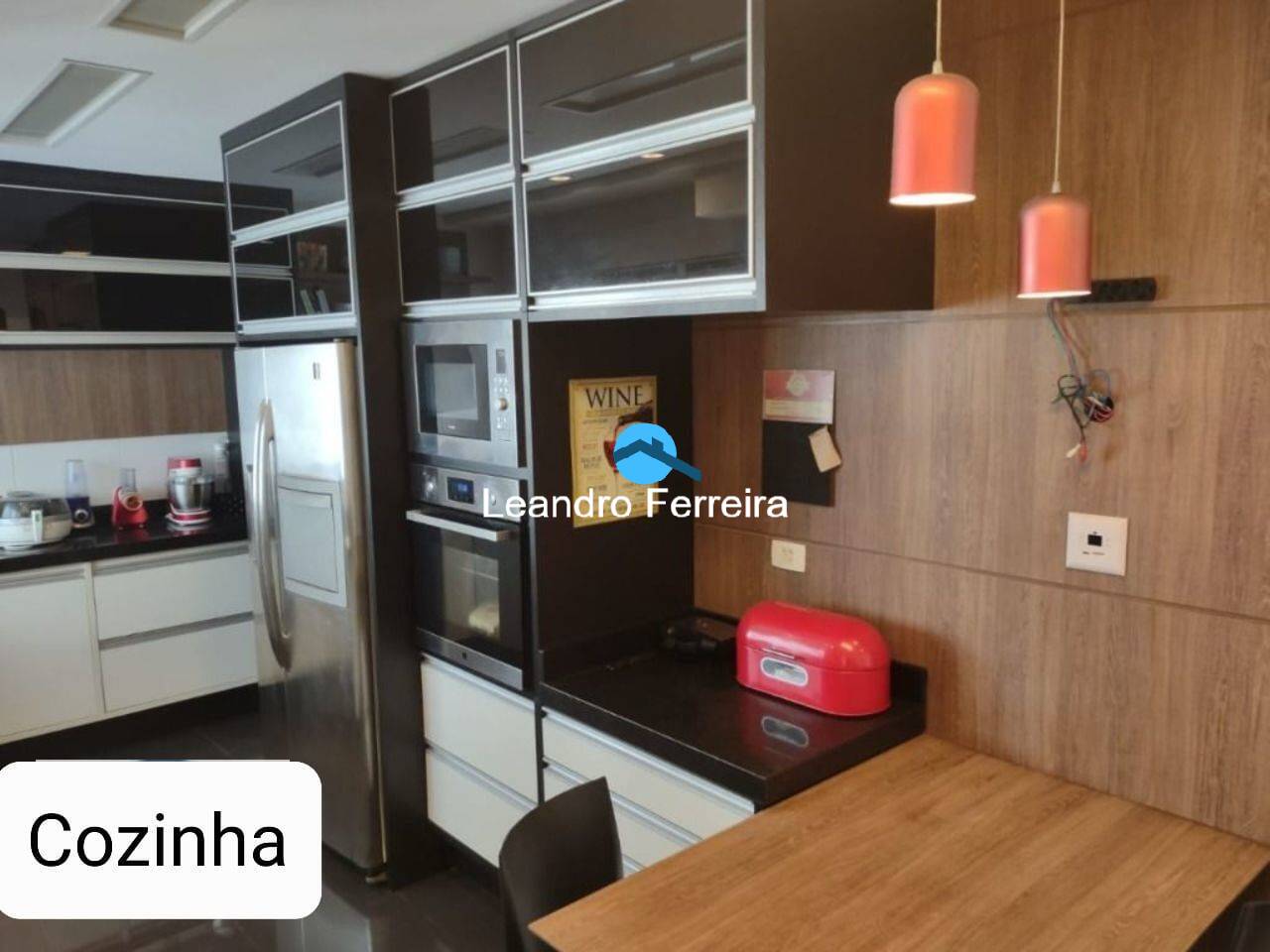 Apartamento à venda com 3 quartos, 242m² - Foto 12