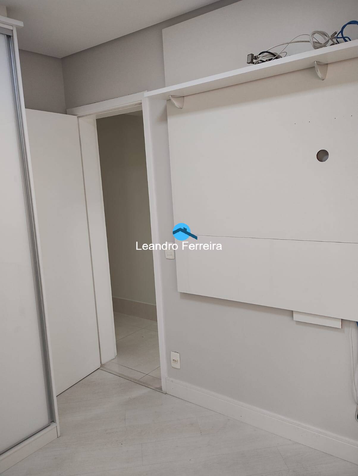 Apartamento à venda com 3 quartos, 107m² - Foto 21