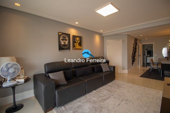 Apartamento à venda com 3 quartos, 158m² - Foto 3