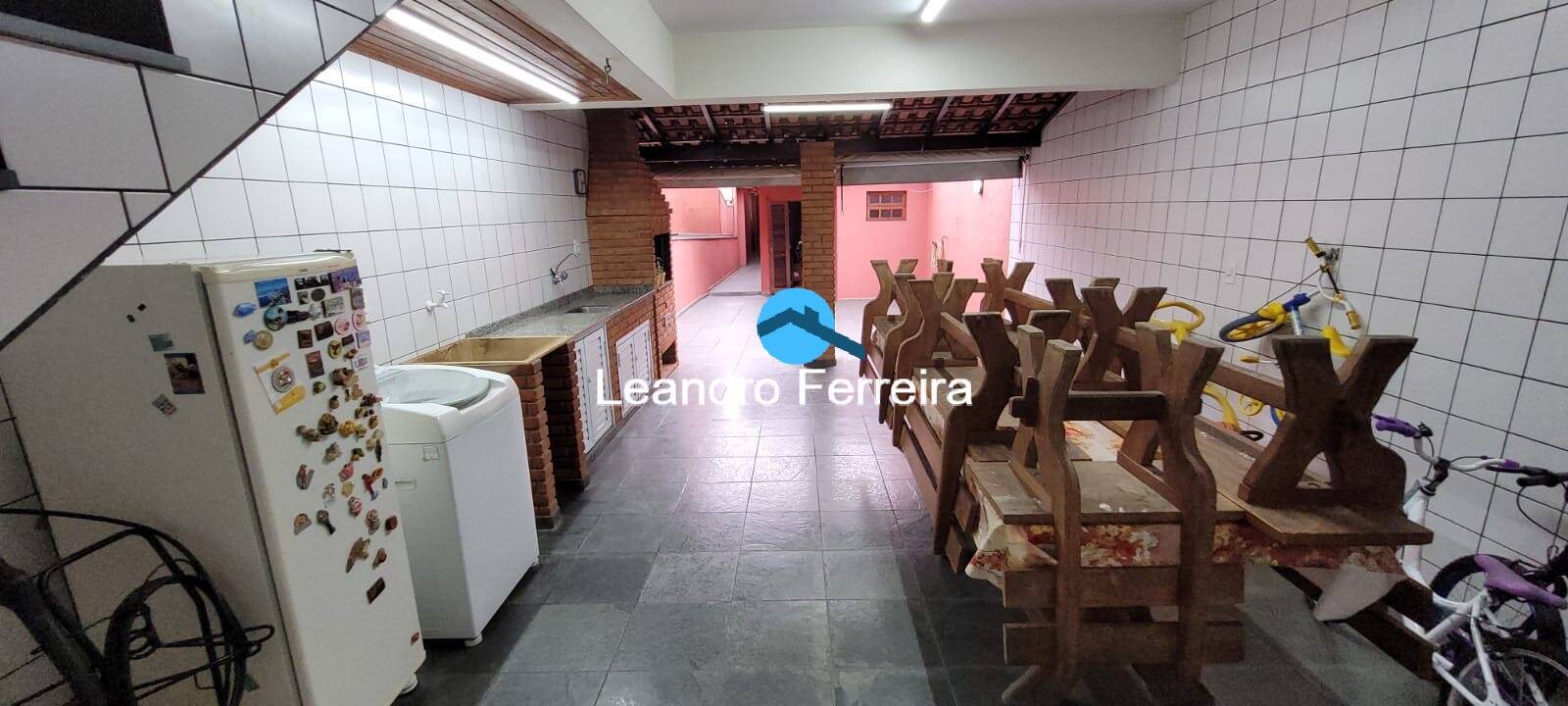 Casa à venda com 3 quartos, 208m² - Foto 25