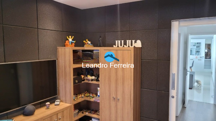 Apartamento à venda com 3 quartos, 123m² - Foto 11