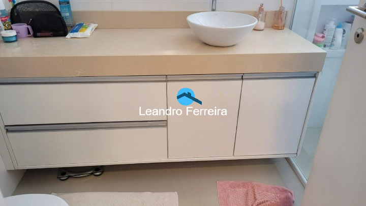 Apartamento à venda com 3 quartos, 123m² - Foto 14