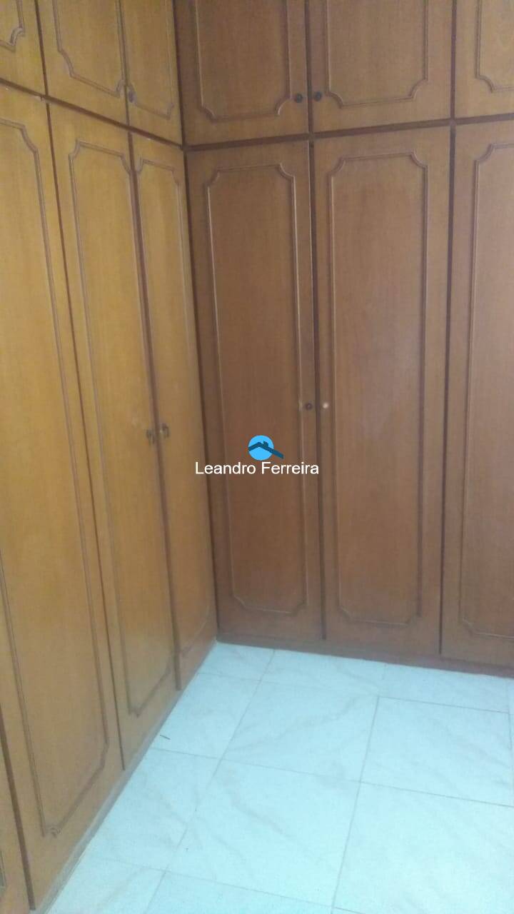 Apartamento à venda com 2 quartos, 80m² - Foto 11