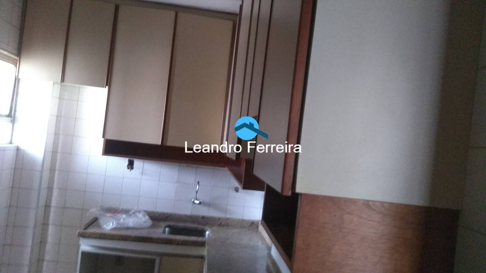 Apartamento à venda com 2 quartos, 80m² - Foto 5