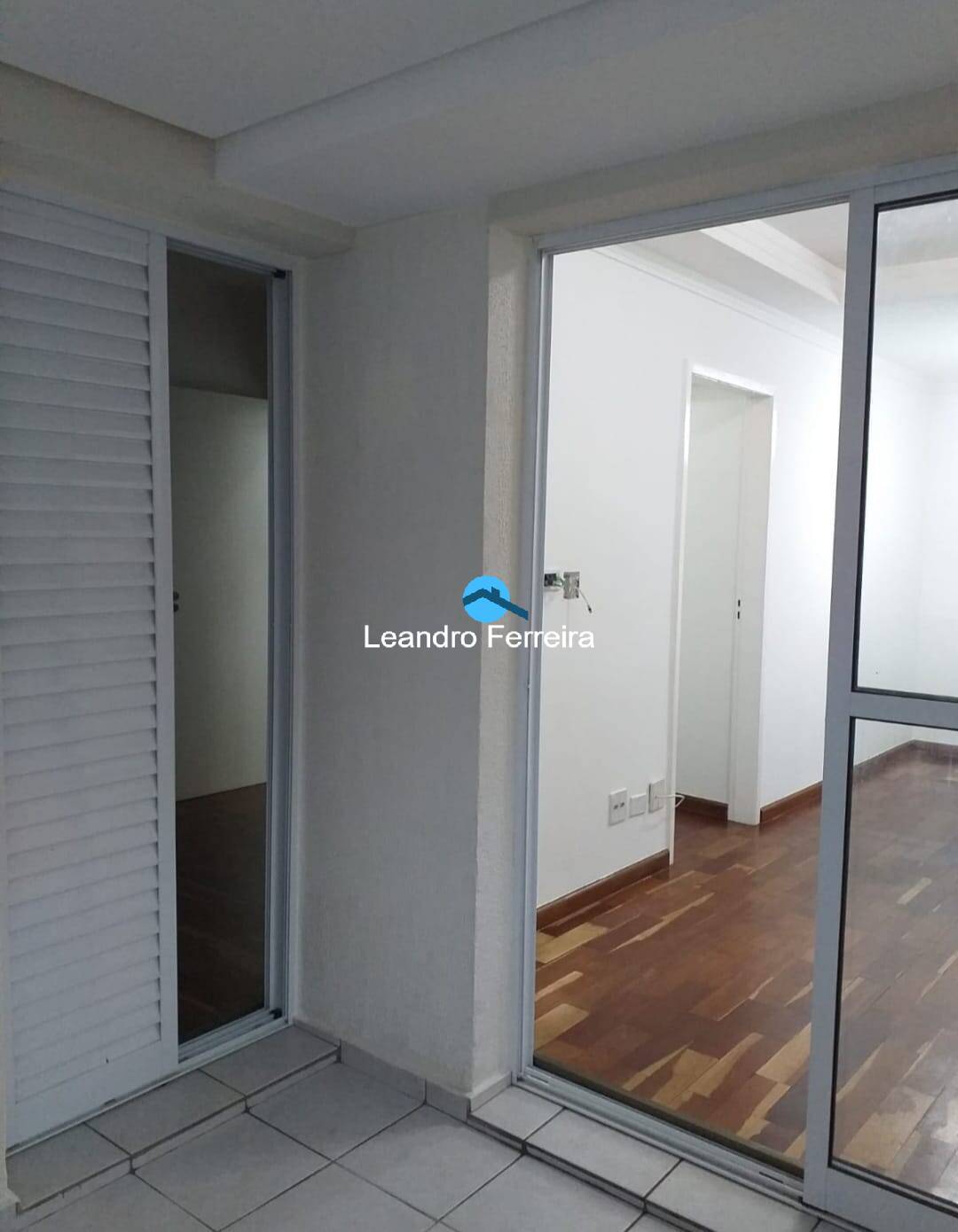 Apartamento à venda com 3 quartos, 73m² - Foto 8