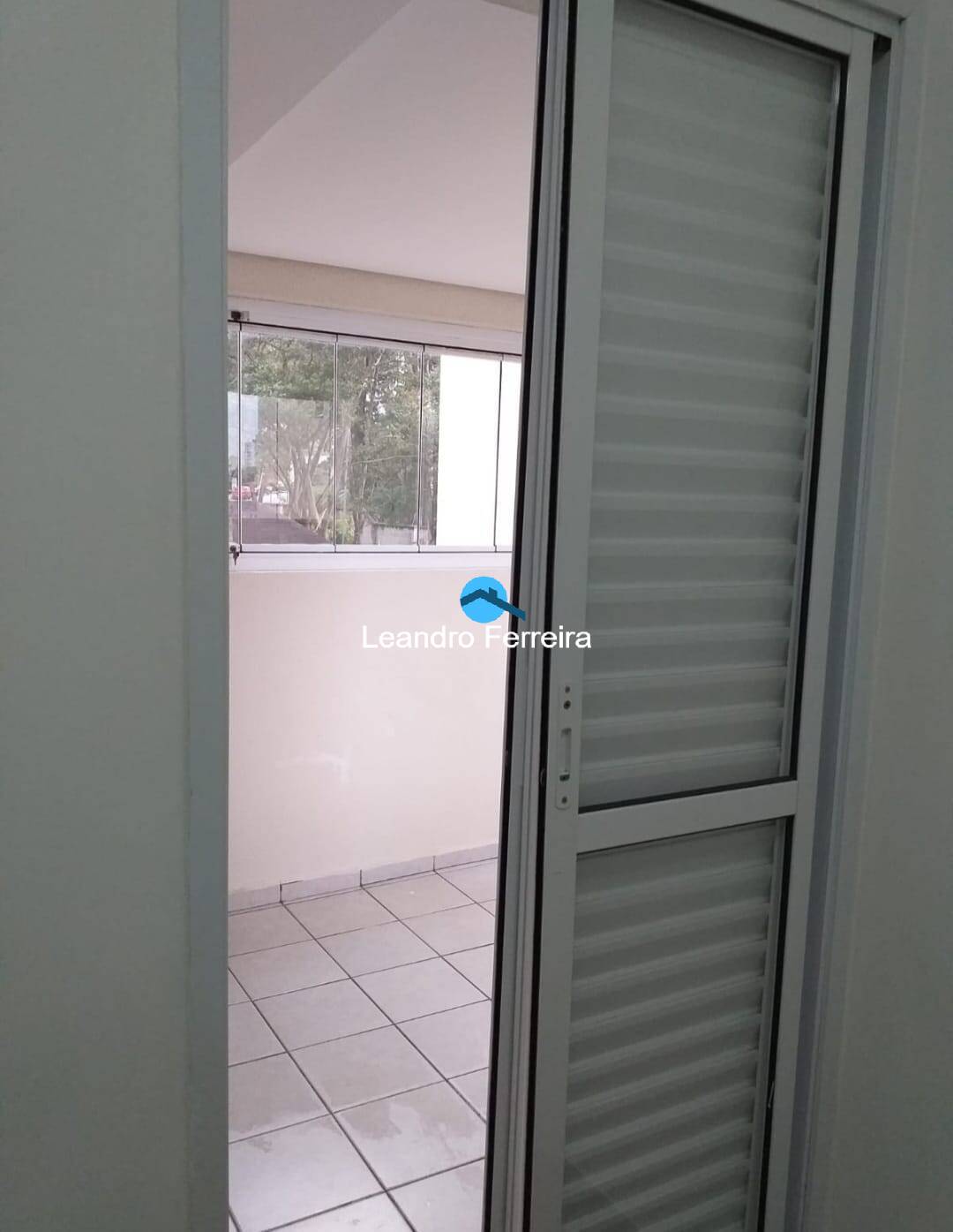 Apartamento à venda com 3 quartos, 73m² - Foto 13