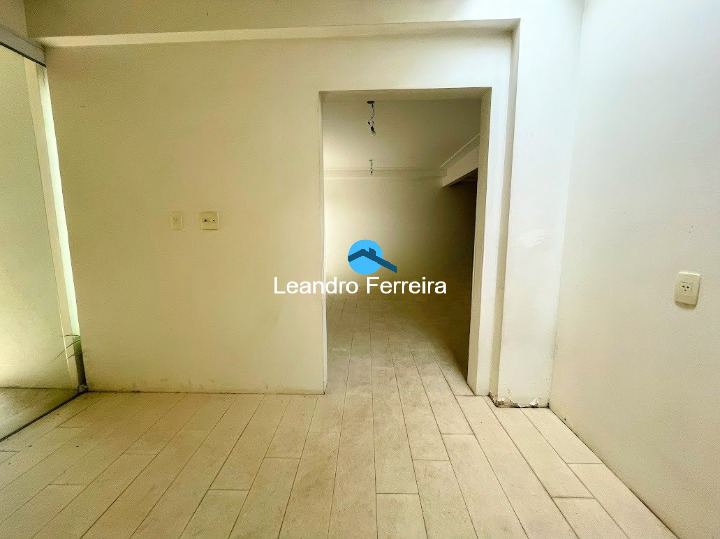 Casa de Condomínio à venda com 3 quartos, 218m² - Foto 4