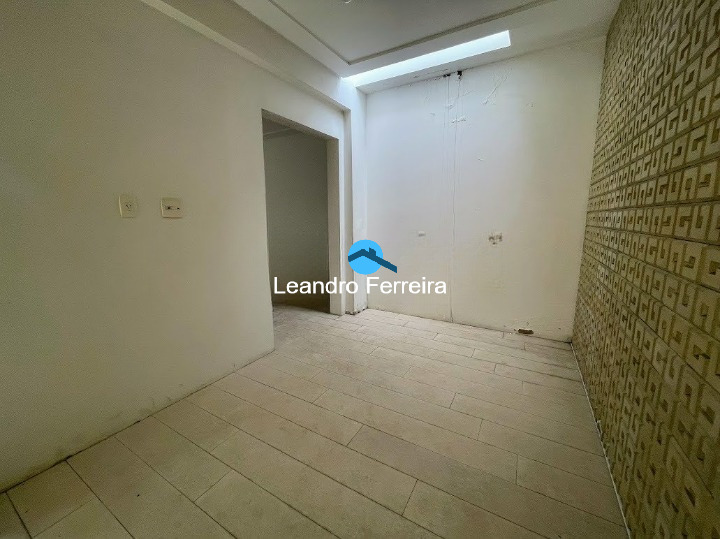 Casa de Condomínio à venda com 3 quartos, 218m² - Foto 5