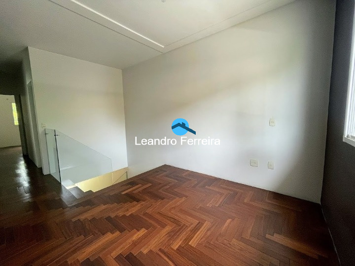 Casa de Condomínio à venda com 3 quartos, 218m² - Foto 14