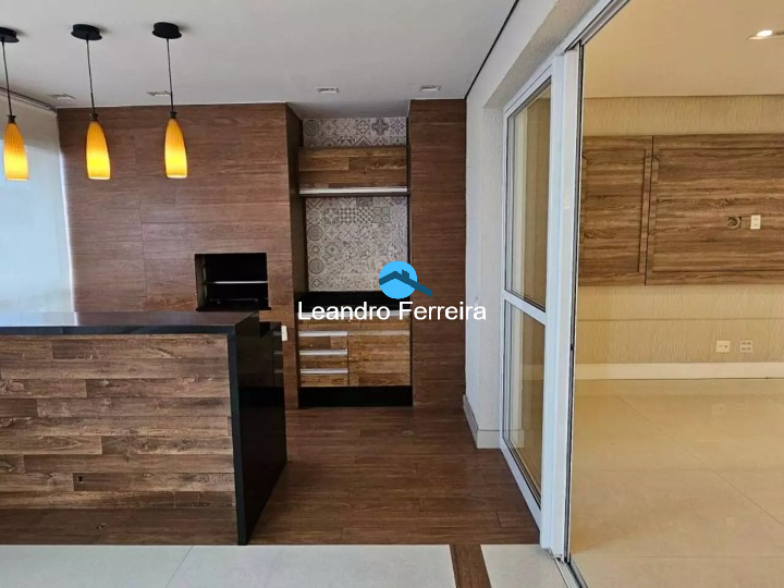 Apartamento à venda com 3 quartos, 242m² - Foto 7